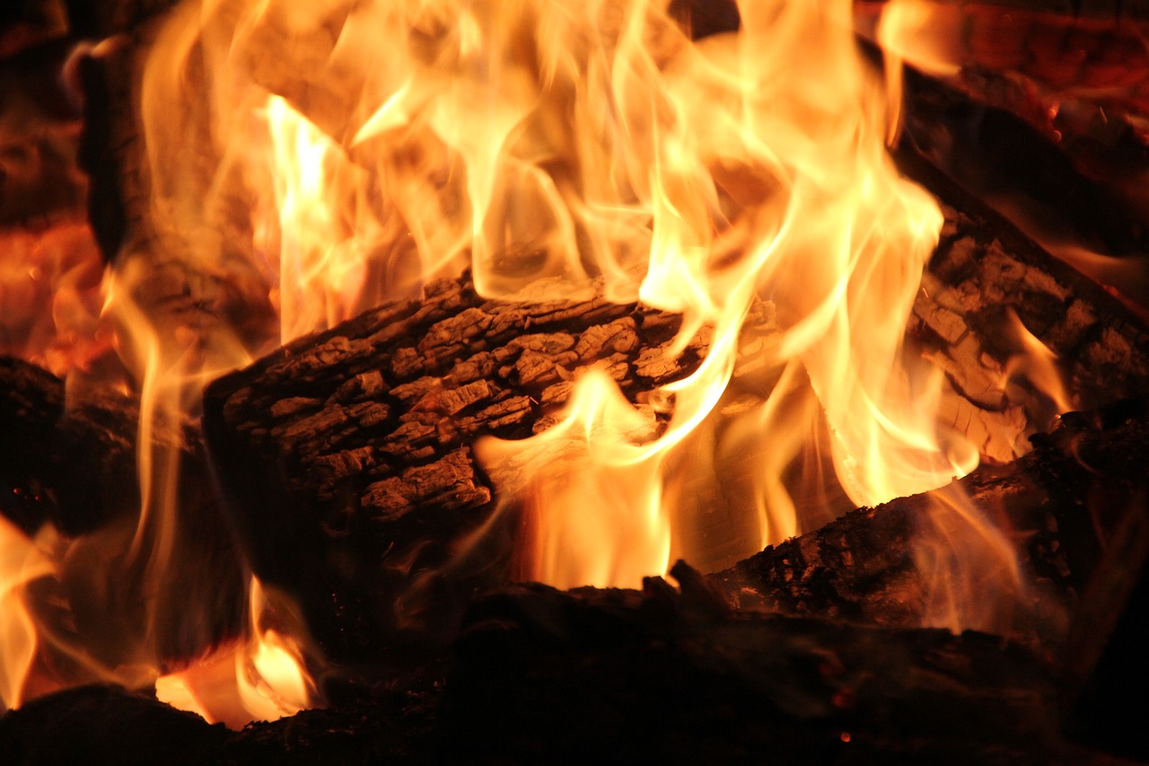 Expert Fireplace Cleaning in Roseville, MI Professional Fireplace Cleaning Services In Roseville Michigan